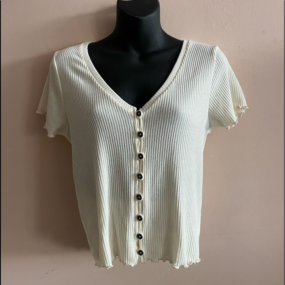 American eagle button down top